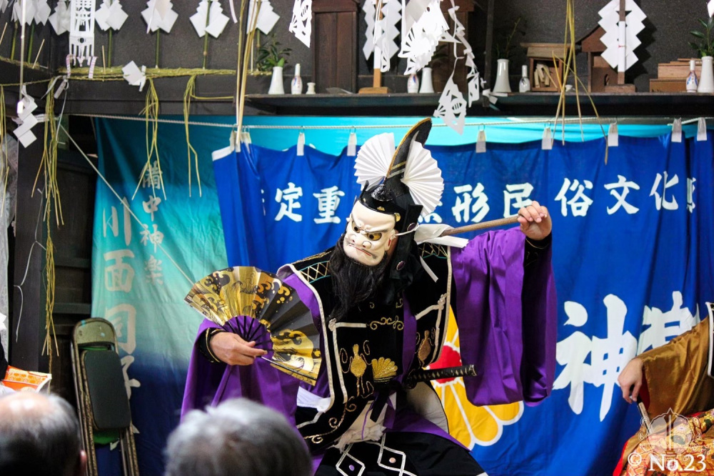 「備中神楽」 神事から娯楽へ。地域に根づいた岡山の郷土芸能
